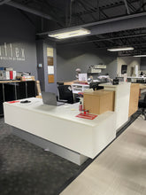 Charger l'image dans la galerie, Poste Reception # F72469