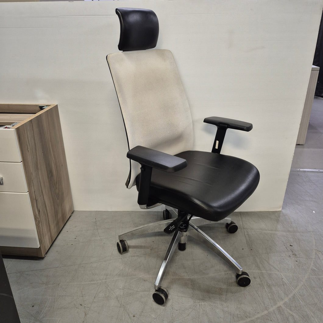 Fauteuil # 2000