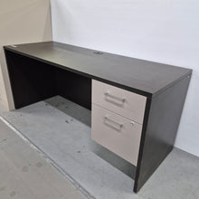 Charger l&#39;image dans la galerie, Bureau # 2040
