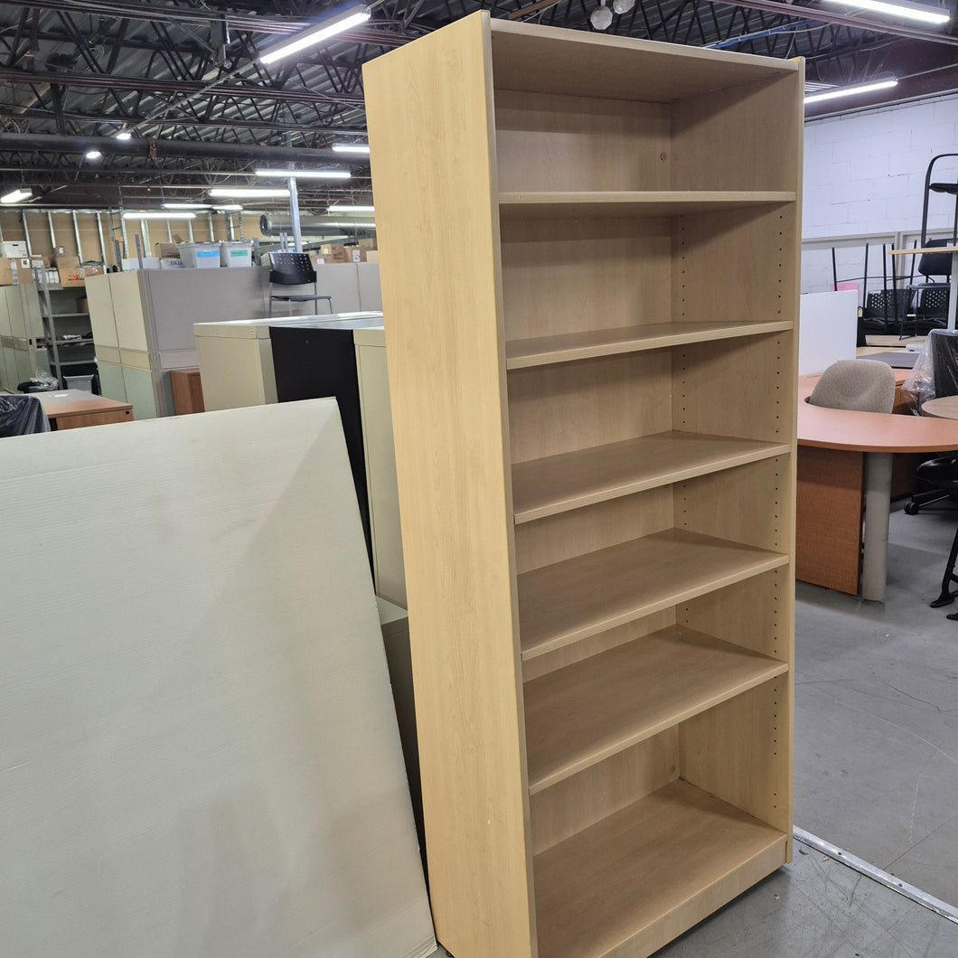 bibliothèque  # 735