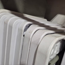 Charger l&#39;image dans la galerie, Table  # 474
