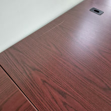 Charger l'image dans la galerie, Bureau #2049
