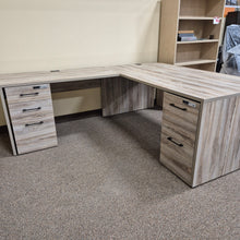 Charger l'image dans la galerie, Bureau en L # 1478

