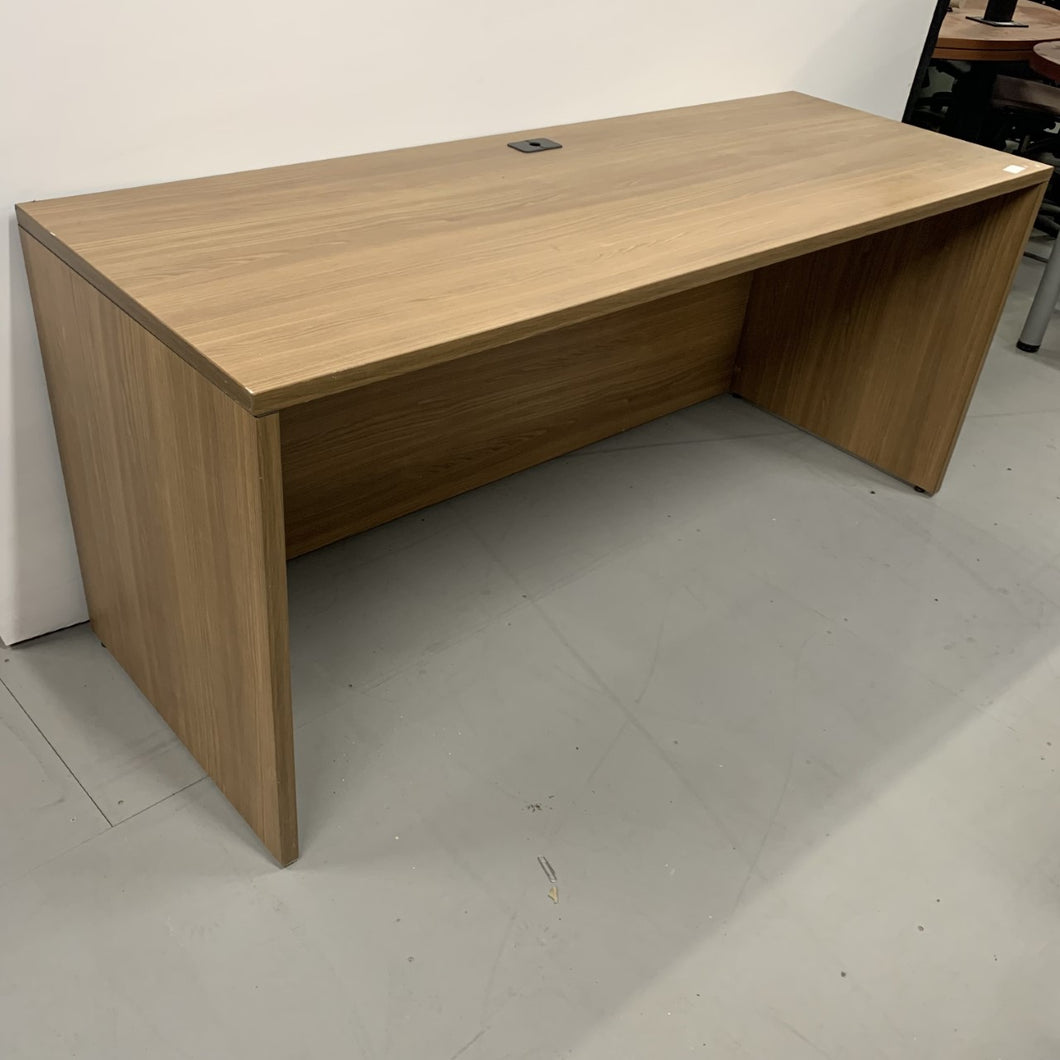 Bureau Ionic #1460